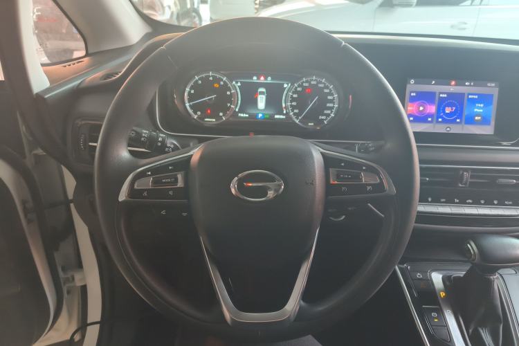 Used GAC Trumpchi M6 2021 270T DCT Luxury Edition (7 Seats)
