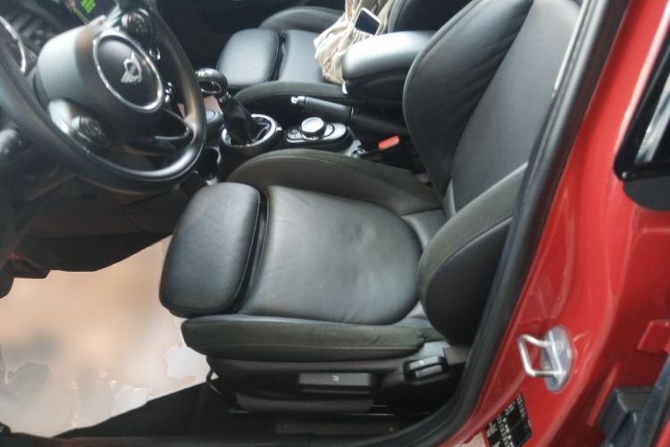 Used  MINI 2015 2.0T COOPER S Five-Door Edition
