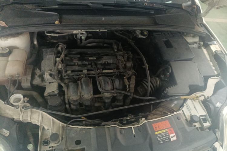 Used Ford Focus 2012 Sedan 1.6L Automatic Fashion Edition