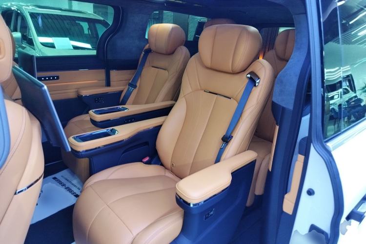 Used  LEVC L380 2025 825 km Extraordinary Edition
