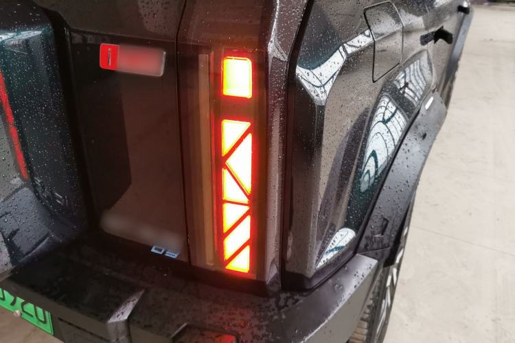 Used  03 2024 501km Four-wheel Drive Long-Range Advanced Version
