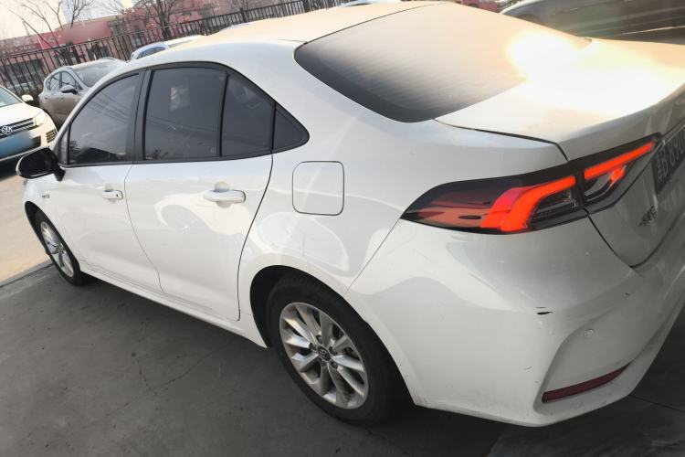 Used Toyota Corolla 2021 Dual-Motor 1.8L E-CVT Elite Edition
