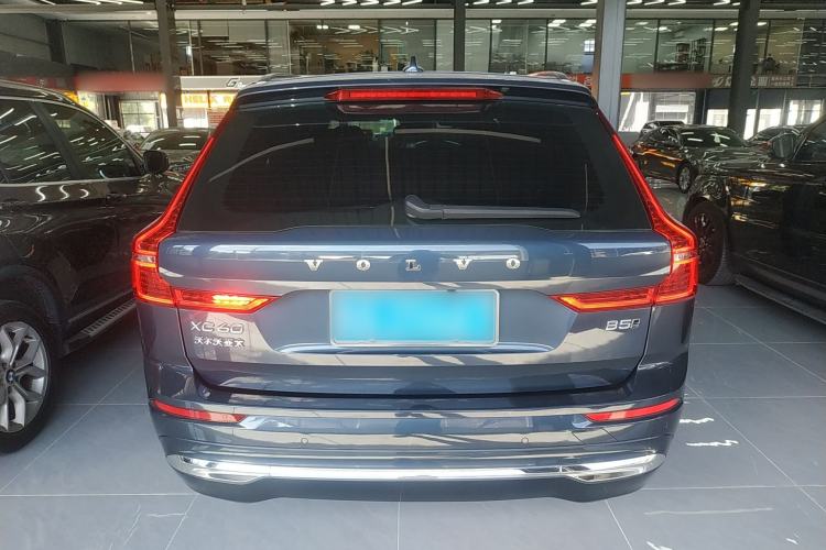 Used Volvo XC60 2024 B5 4x4 Smart Luxury Edition
