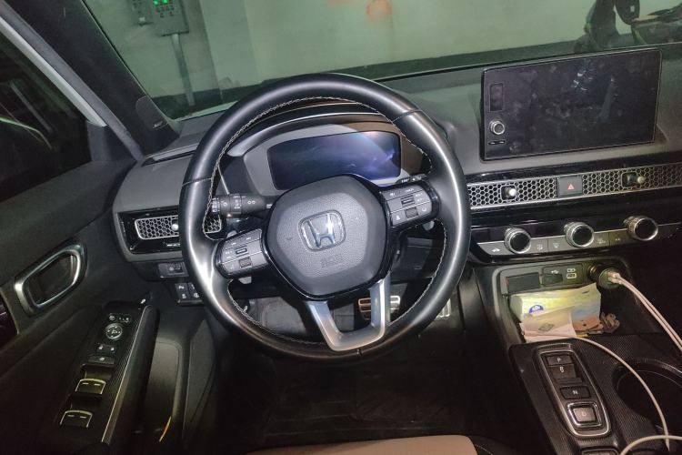 Used Honda Civic 2023 2.0L eHEV Swift Edition
