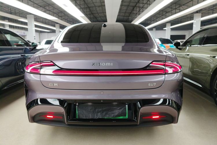 Used  SU7 2024 Rear-Drive Long-Range Intelligent Driving Version
