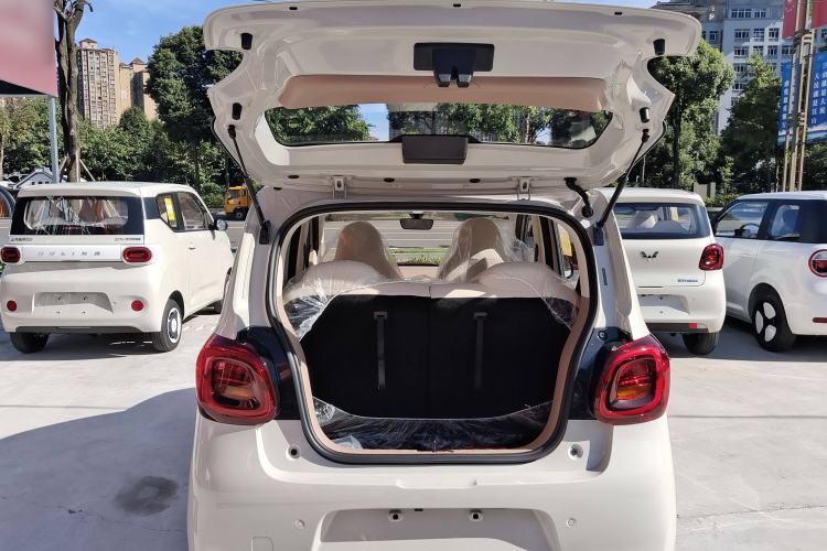 Used Wuling Hongguang MINIEV 2025 Four-Door Version Advanced Edition
