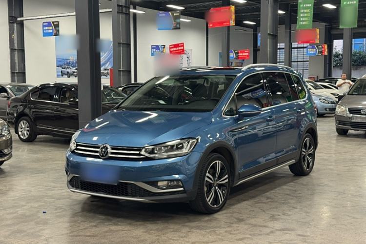 Used Volkswagen Touran 2021 Volkswagen Touran L 280TSI DSG Boundary Edition 7-Seater
