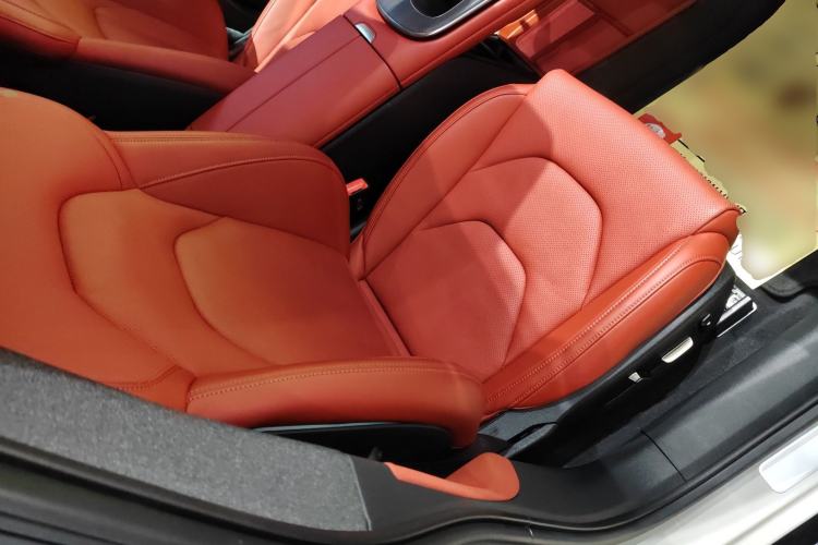 Used  SU7 2024 Rear-Drive Ultra-Long Range Advanced Pro-Level Intelligent Driving Version
