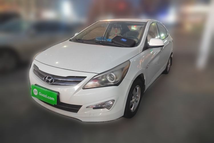Used Hyundai Verna (older generation) 2014 1.4L Automatic Leading-Edge GLX