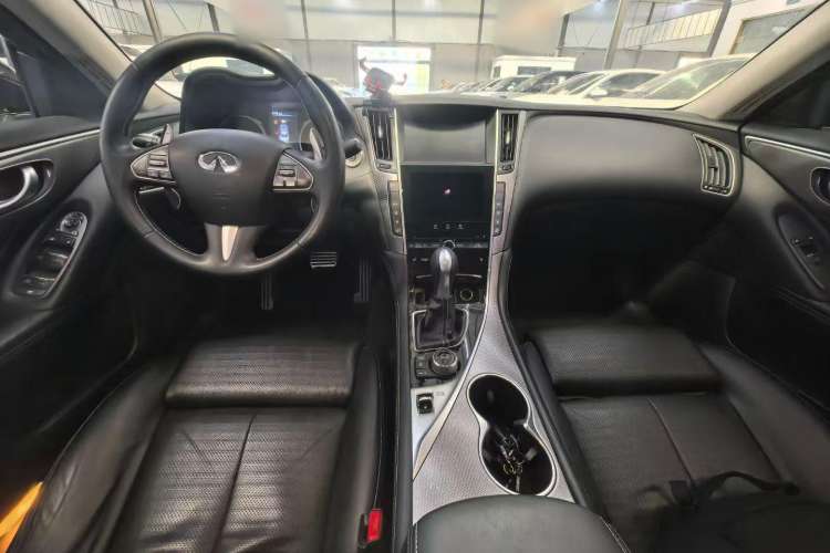 Used Infiniti Q50L 2015 2.0T Sport Edition
