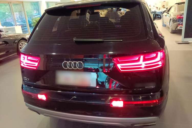 Used Audi Q7 2018 45 TFSI Technology Edition