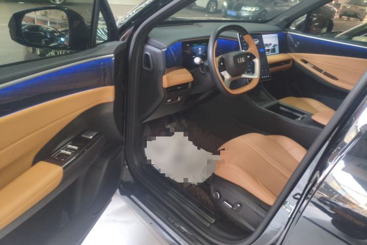 Used  L7 2024 1.5T 115 km MAX Dragon Edition
