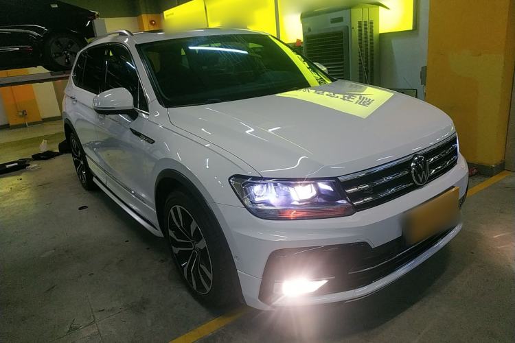 Used Volkswagen Tiguan L 2021 330TSI Automatic Two-Wheel Drive R-Line Enhanced Edition
