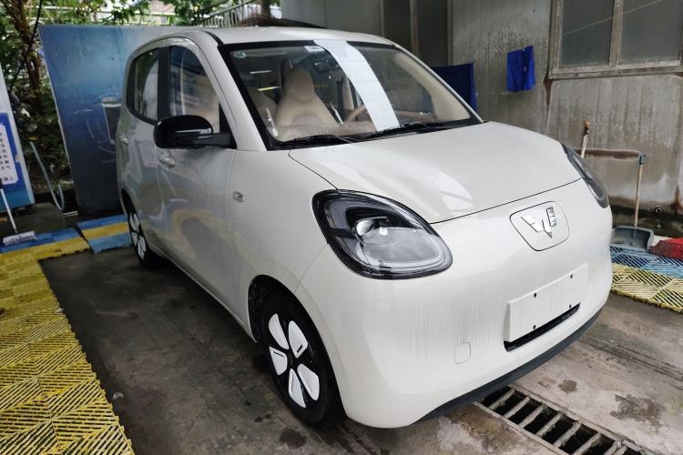 Used Wuling Hongguang MINIEV 2025 Four-Door Version Advanced Edition
