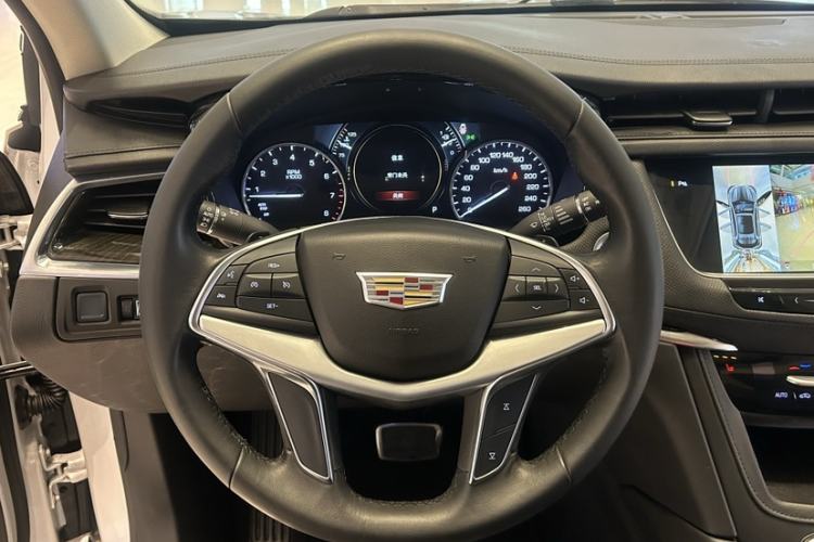 Used Cadillac XT5 2018 25T Luxury Model