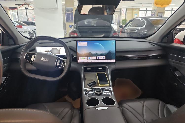 Used  L6 2025 EM-i 140km Explorer+ Edition
