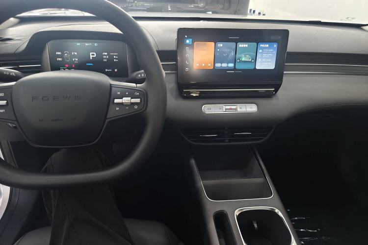 Used Roewe D6 2025 450 km Premium Edition
