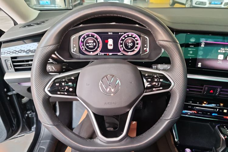 Used Volkswagen Passat 2024 330TSI Starry Elite Edition
