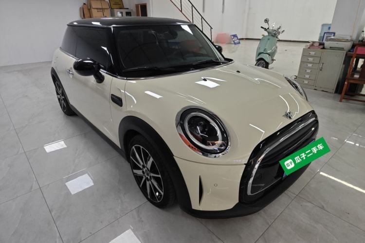 Used  MINI 2022 Updated 1.5T COOPER Classic Edition