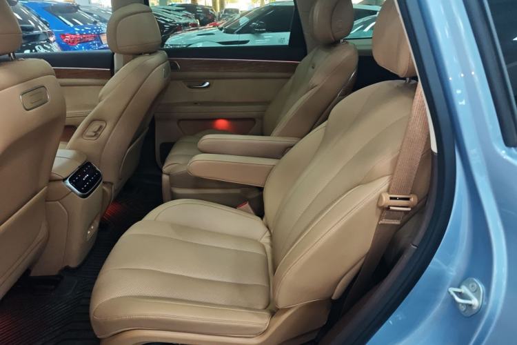 Used Hima AITO M7 2024 1.5T Intelligent Drive 4x4 Max Edition 6 Seats