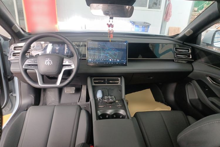 Used BYD Qin L 2025 DM-i Smart Drive 80KM Superior Model
