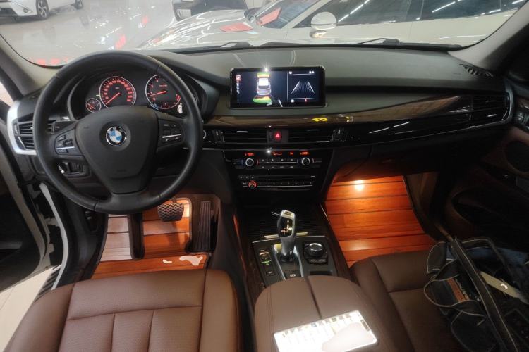 Used BMW X5 2018 xDrive35i Standard Model Small Screen Fabric Middle East
