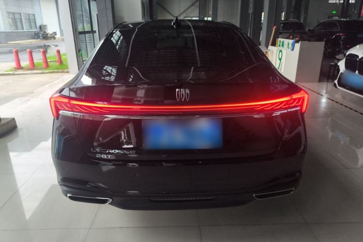 Used Buick LaCrosse 2025 28T Platinum Edition
