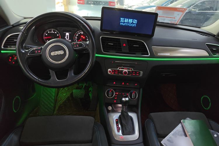 Used Audi Q3 2017 40 TFSI quattro all-wheel-drive sport model
