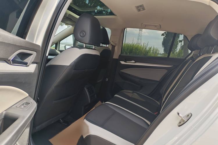 Used Volkswagen Golf 2023 Facelift 280TSI DSG Pro
