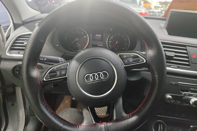 Used Audi Q3 2016 30 TFSI Fashion Model
