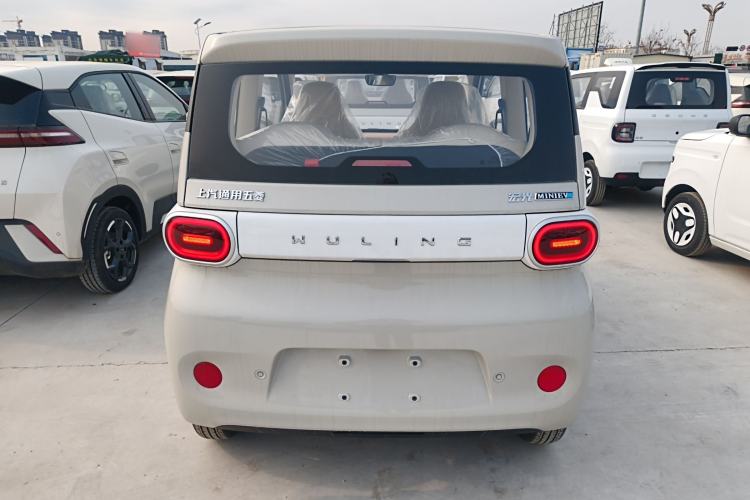 Used Wuling Hongguang MINIEV 2024 3rd Generation 215km Youth Edition

