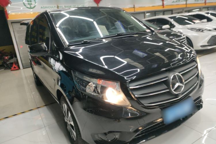 Used Mercedes-Benz Vito 2021 2.0T Elite Version 7 Seats