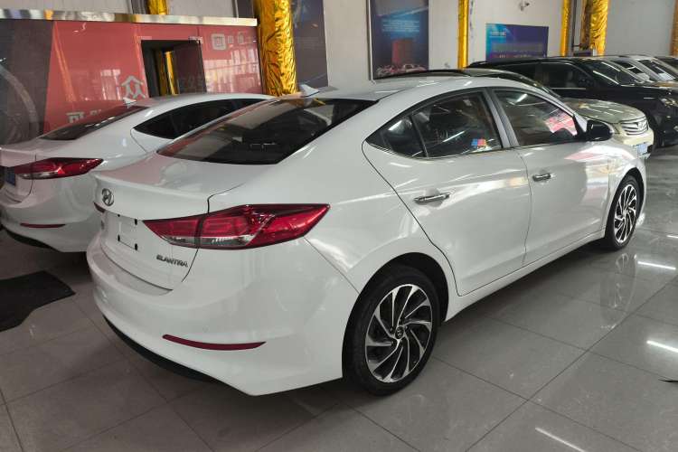 Used Hyundai Elantra 2019 1.5L CVT ZhiXuan – Elite Version
