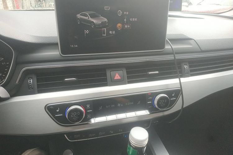 Used Audi A4L 2019 40 TFSI Fashion Edition China VI Emission Standard
