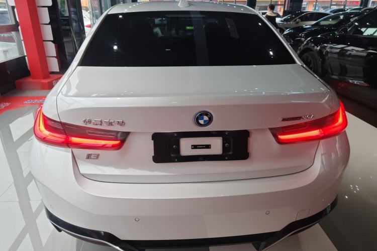 Used BMW i3 2022 eDrive 35 L
