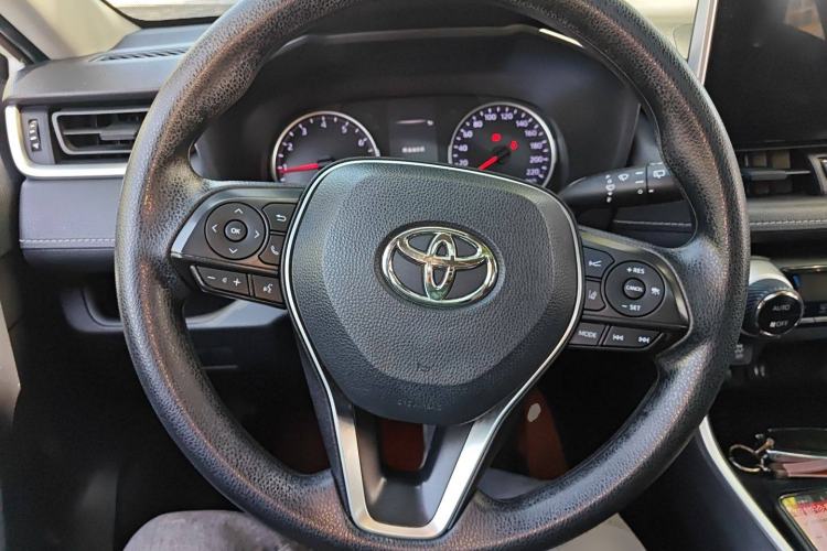 Used Toyota Wildlander 2020 2.0L CVT Two-Wheel Drive Luxury Edition
