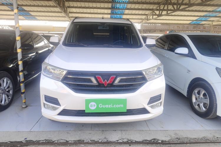Used Wuling Hongguang 2019 1.5L S Standard Version China VI LAR

