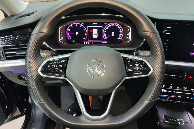 Used Volkswagen Passat 2022 330TSI Starry Luxury Edition
