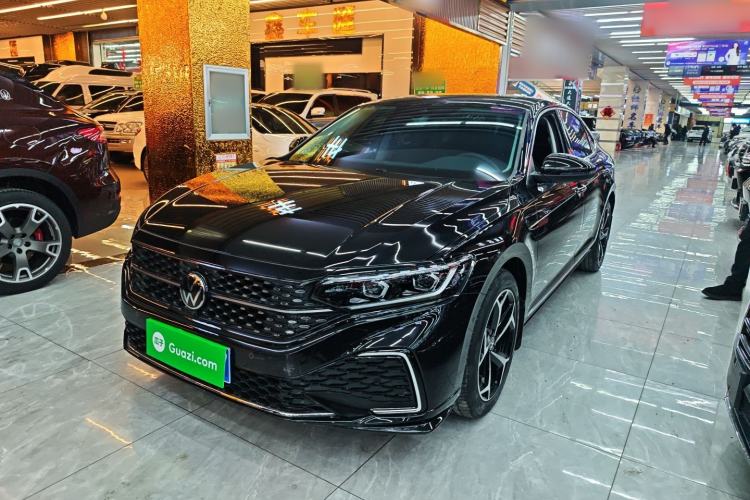 Used Volkswagen Passat 2025 Outstanding Model 380TSI Starry Dragon Glorious Edition