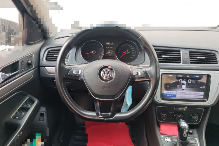 Used Volkswagen Lavida 2017 230TSI DSG Comfort Edition
