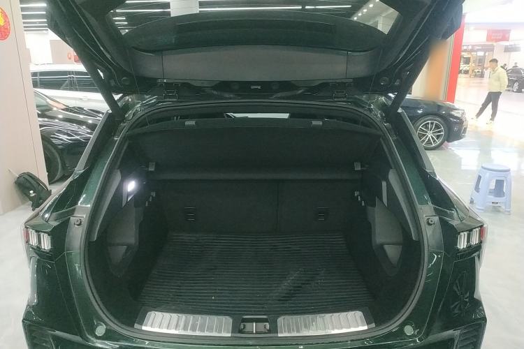 Used Lynk & Co 06 2023 Remix 1.5T Hero
