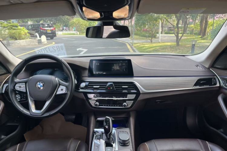 Used BMW 5 Series New Energy 2020 Mileage Upgrade Version 530Le Luxury Package
