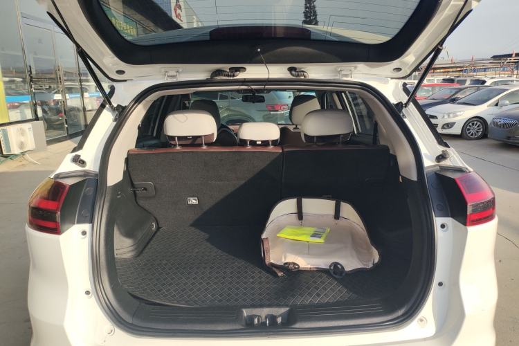 Used Geely Auto Emgrand X7 Sport 2022 1.8TD DCT Zhiya Trim
