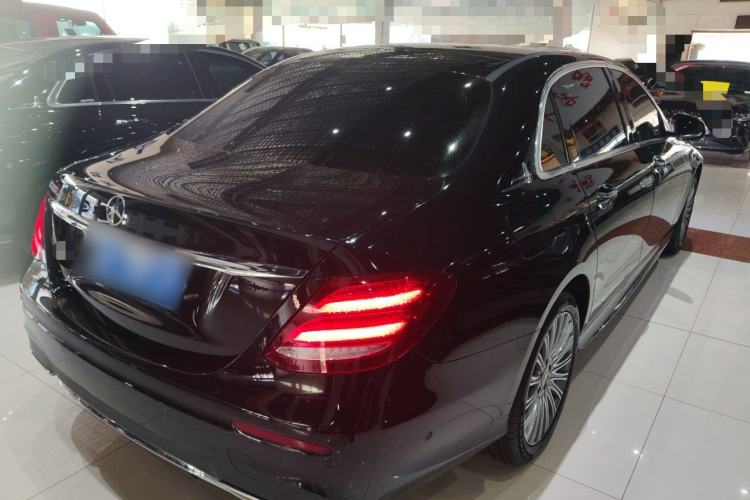 Used Mercedes-Benz E-Class 2019 E 300 L Sporty and Stylish Model
