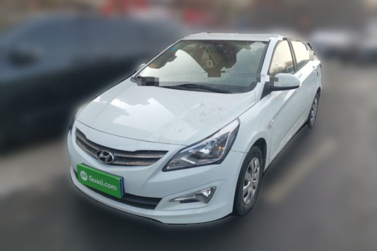 Used Hyundai Verna (older generation) 2014 1.4L Manual Smart GLS Trim