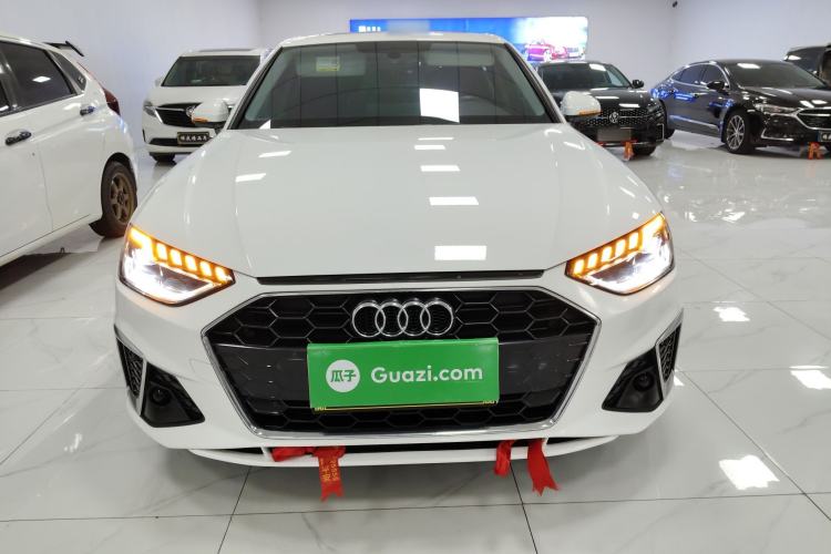 Used Audi A4L 2022 40 TFSI Fashion Dynamic Model
