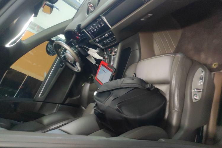 Used Porsche Macan 2018 Macan 2.0T