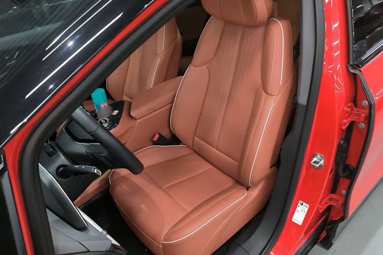 Used Cadillac OPTIQ 2024 Four-Wheel Drive Long-Range Version
