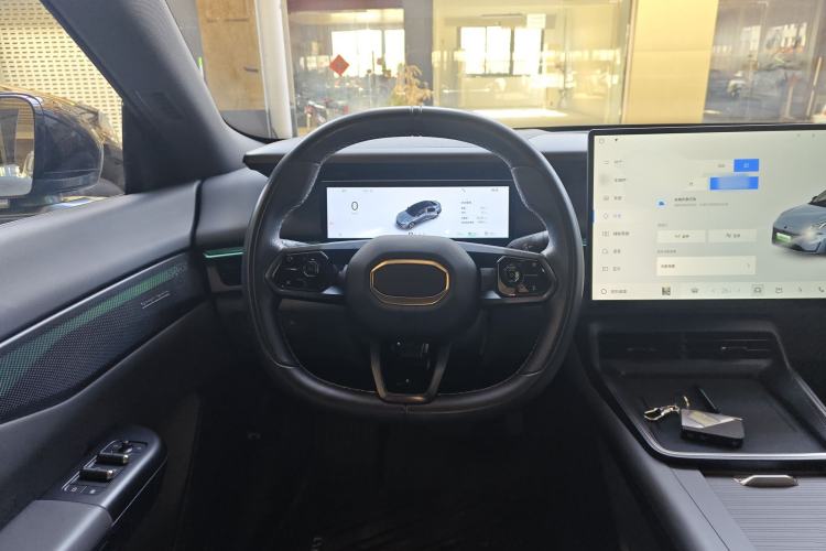 Used Lynk & Co 07 2024 EM-P 126 Long-Range Ultra