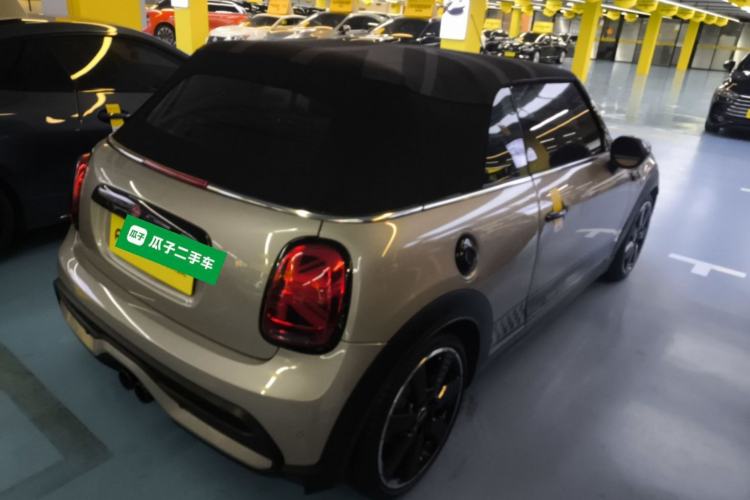 Used MINI MINI 2023 Second Facelift 2.0T COOPER S CABRIO Artist
